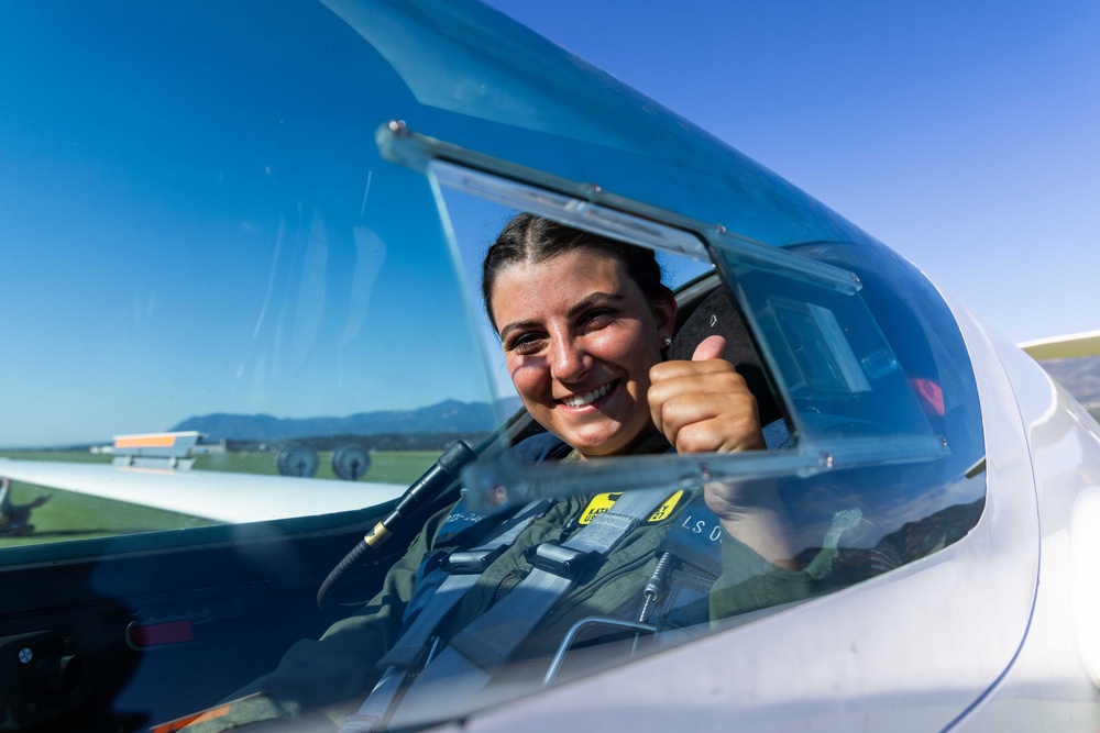 Basic soaring program introduces cadets to airmanship
