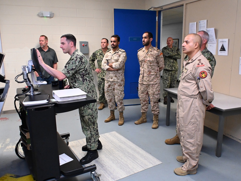 Kuwait Air Force General visits CNATT Unit Oceana