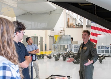 Students of STEM Tour VRM-30