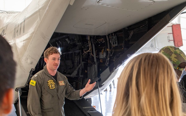 Students of STEM Tour VRM-30