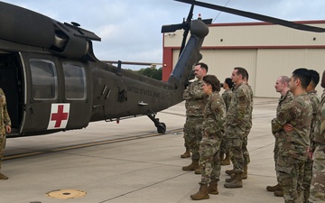 Total Force Medevac Training: Air Force Reservists Join Army OPERATION DUSTOFF VIGILANCE 2025