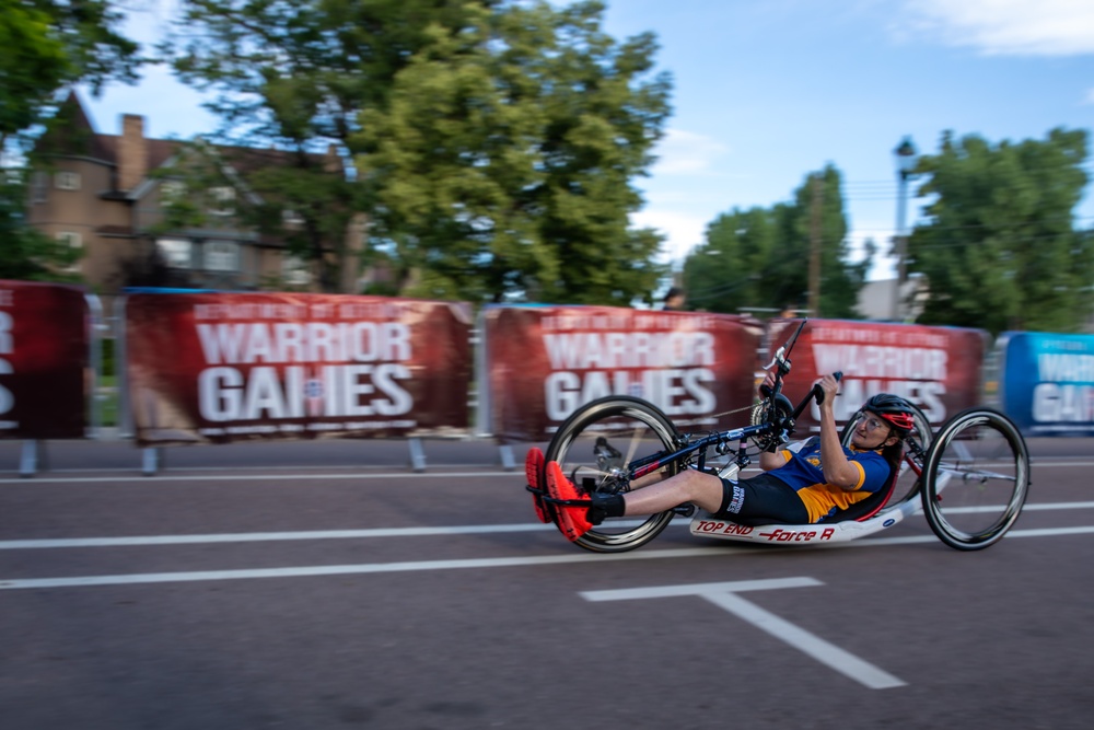 Team Navy competes in Warrior Games 2025