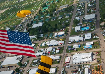 U.S. Army Parachute Team jumps for EAA AirVenture OshKosh
