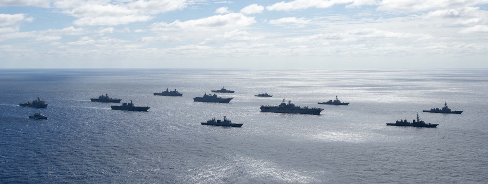 America Strike Group Conducts Formation Sail During Talisman Sabre 25