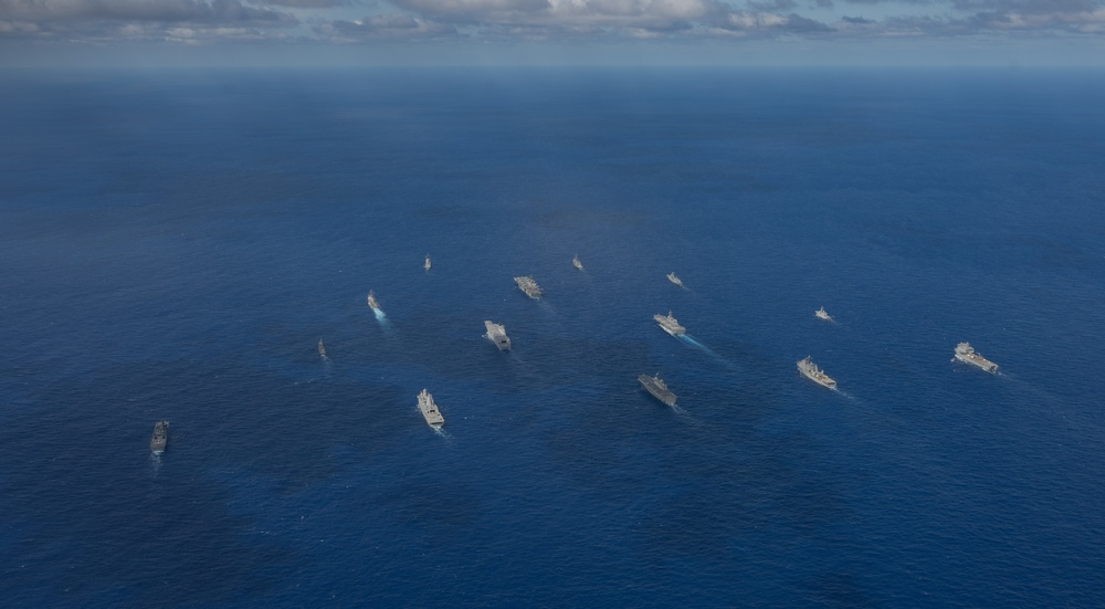 America Strike Group Conducts Formation Sail During Talisman Sabre 25
