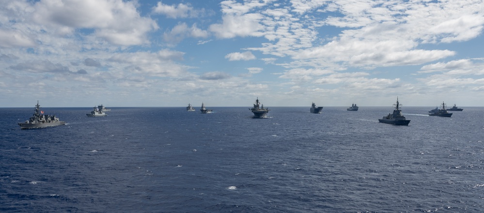 America Strike Group Conducts Formation Sail During Talisman Sabre 25
