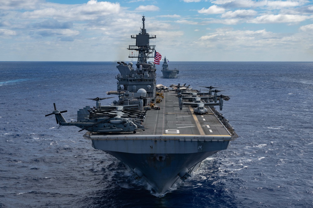 America Strike Group Conducts Formation Sail During Talisman Sabre 25