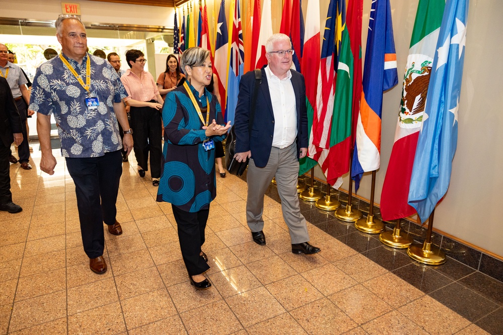 DFAT Meets With Director Of DKI APCSS
