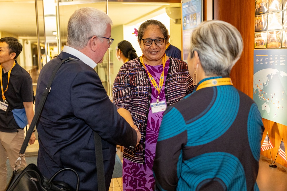 DFAT Meets With Director Of DKI APCSS