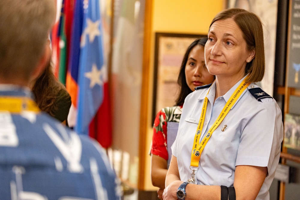 Col. Elizabeth Erickson and Dr. Jeffrey Freedman visit DKI APCSS