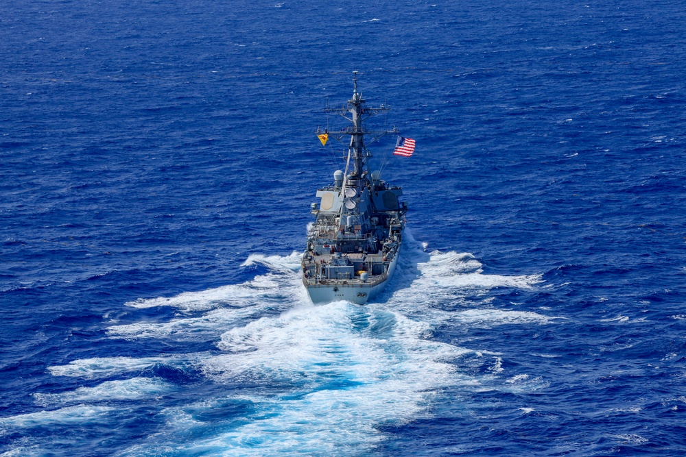 USNS Comfort and USS Cole in the Caribbean Sea