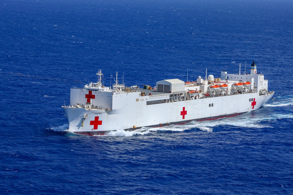 USNS Comfort and USS Cole in the Caribbean Sea