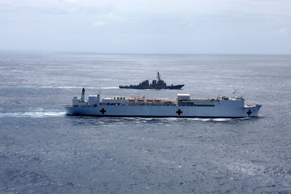 USNS Comfort and USS Cole in the Caribbean Sea
