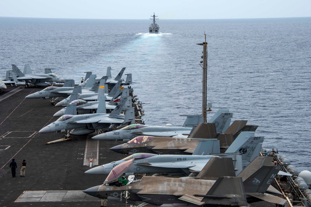 USS Carl Vinson (CVN 70) Conducts Routine Operations in the Surigao Strait