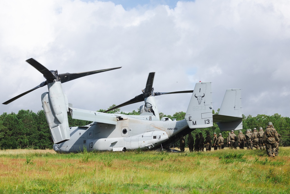 NROTC Midshipmen participate in FMF program on Camp Lejeune