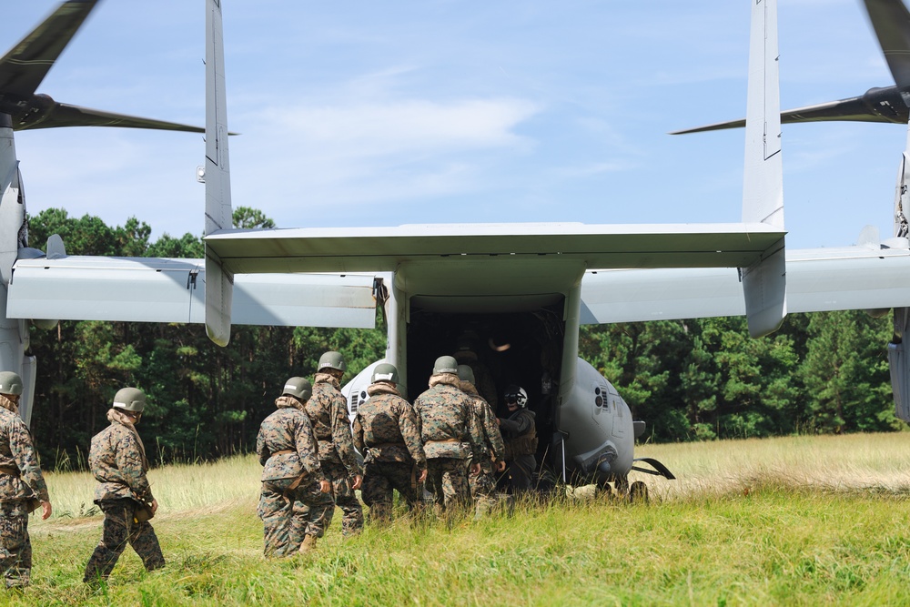 NROTC Midshipmen participate in FMF program on Camp Lejeune