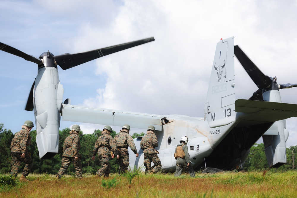 NROTC Midshipmen participate in FMF program on Camp Lejeune