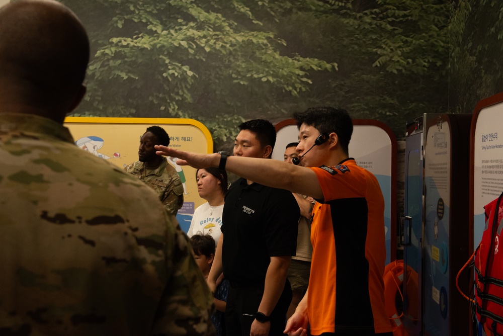 51 FW emergency services Airmen tour safety center