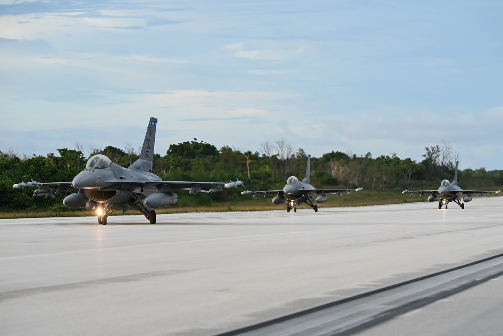 D.C. Air National Guard F-16s arrive in Guam for REFORPAC
