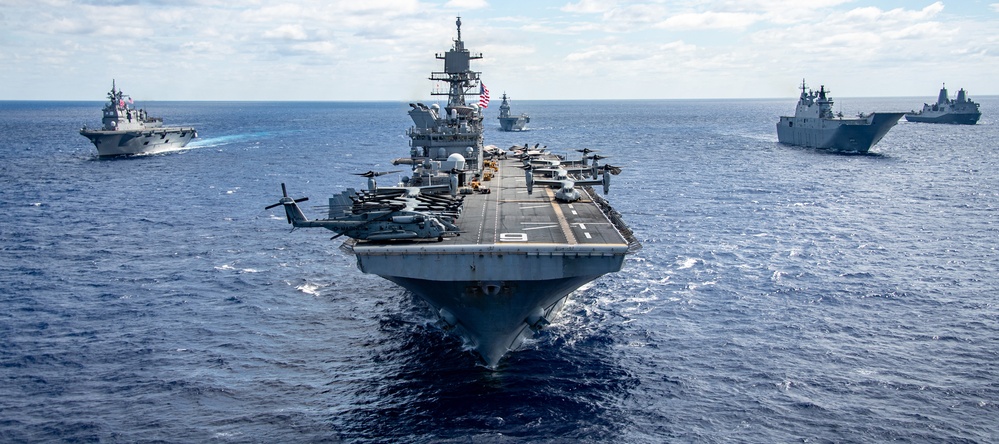 America Strike Group Conducts Formation Sail During Talisman Sabre 25