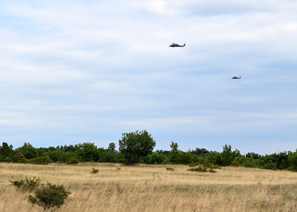 Jolly Vihar 25 Enhances Combat Search and Rescue