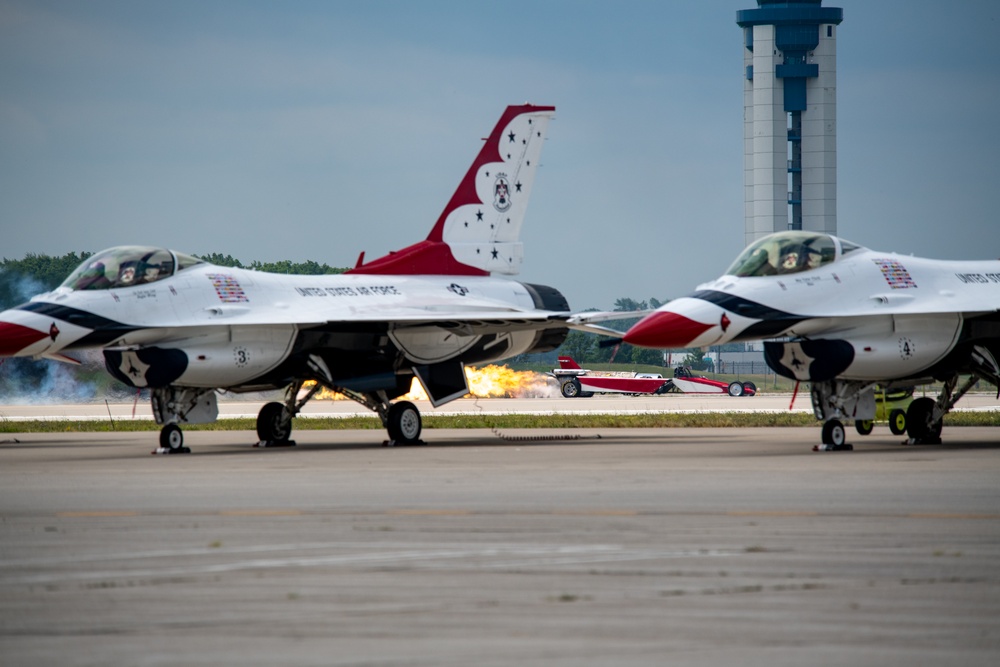 2025 Fort Wayne Air Show takes flight