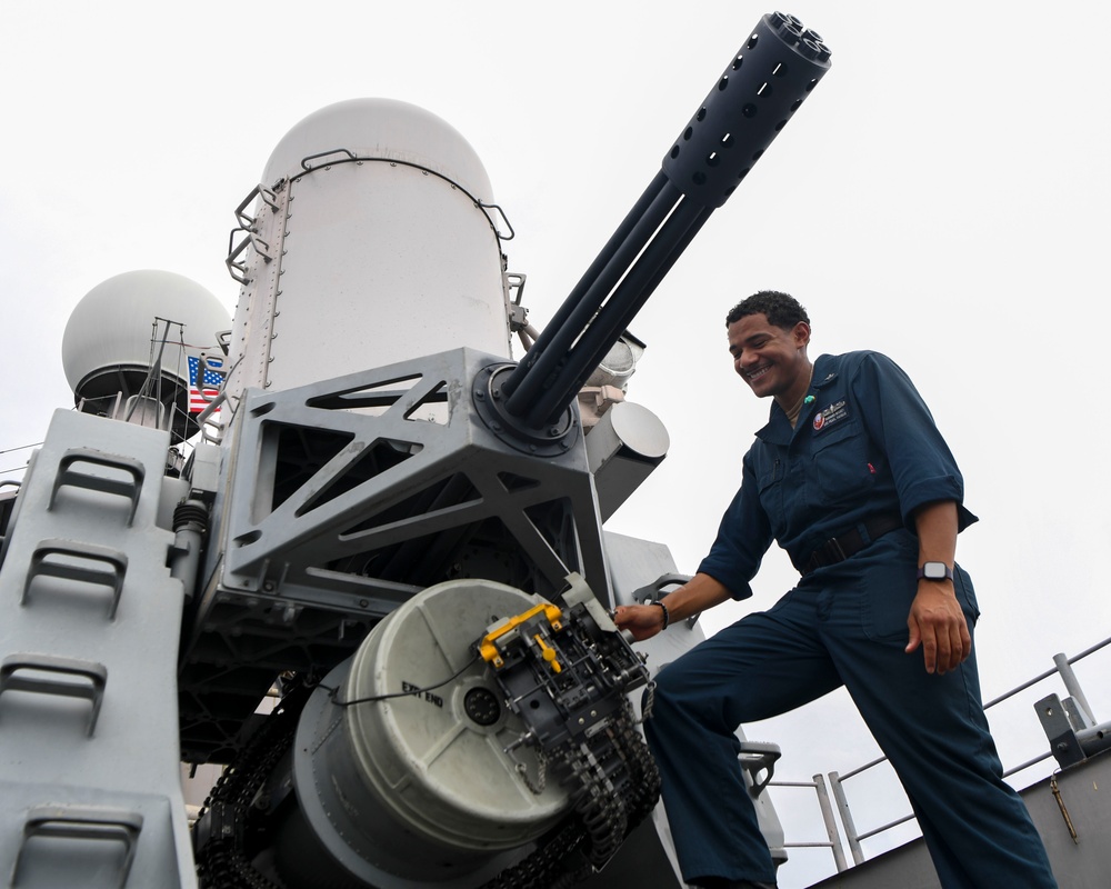 USS Pearl Harbor (LSD 52) Sailors Conduct Weapon Maintenance