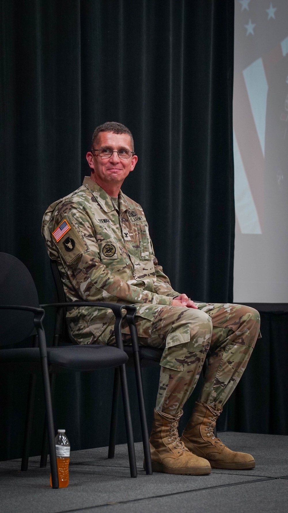 Stewart assumes command of Ohio Army National Guard