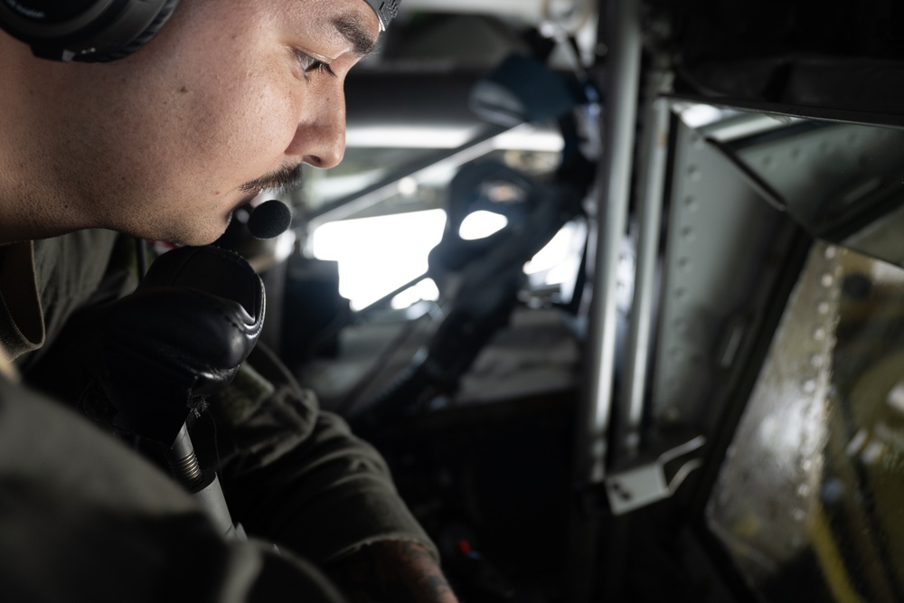 100th ARW refuels P-8 Poseidon