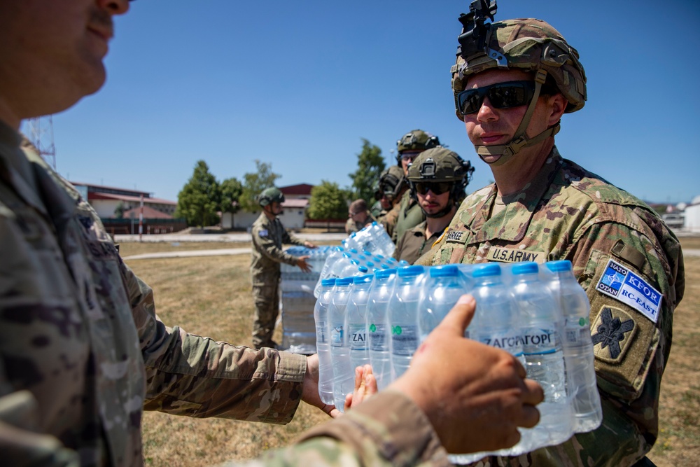 KFOR soldiers from Poland, Turkey and the U.S. Army conduct sling load training on Camp Novo Selo, Kosovo