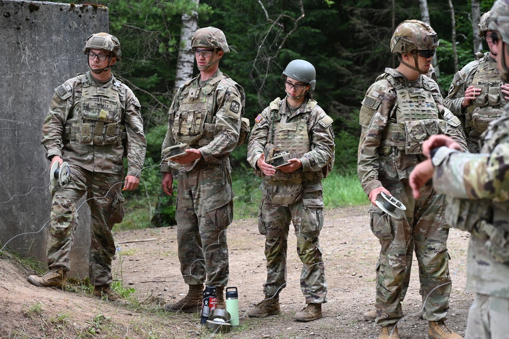 173rd Airborne Brigade Demolition Training