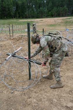 173rd Airborne Brigade Demolition Training [Image 11 of 13]