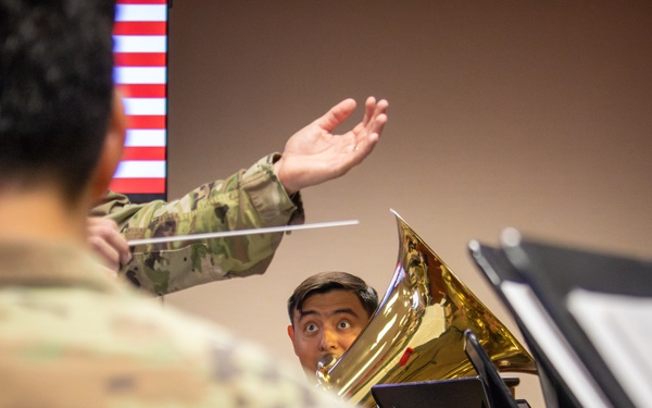 107th WO Birthday Cake Cutting