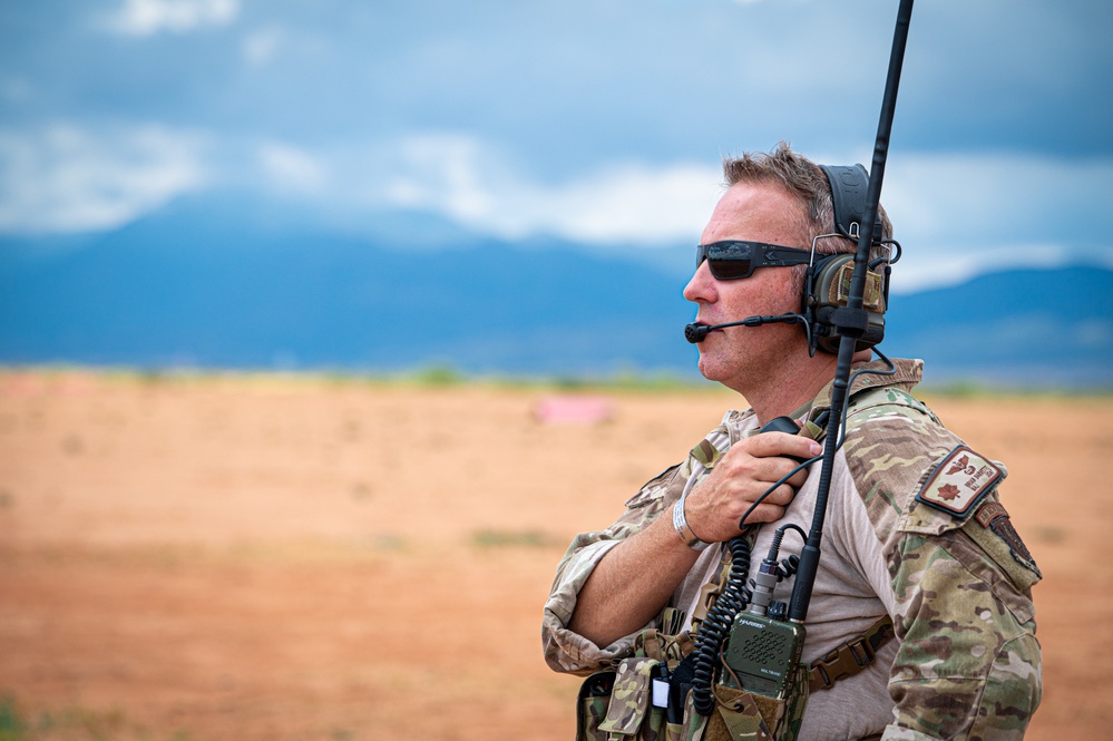 Mobility aircraft train for austere environments