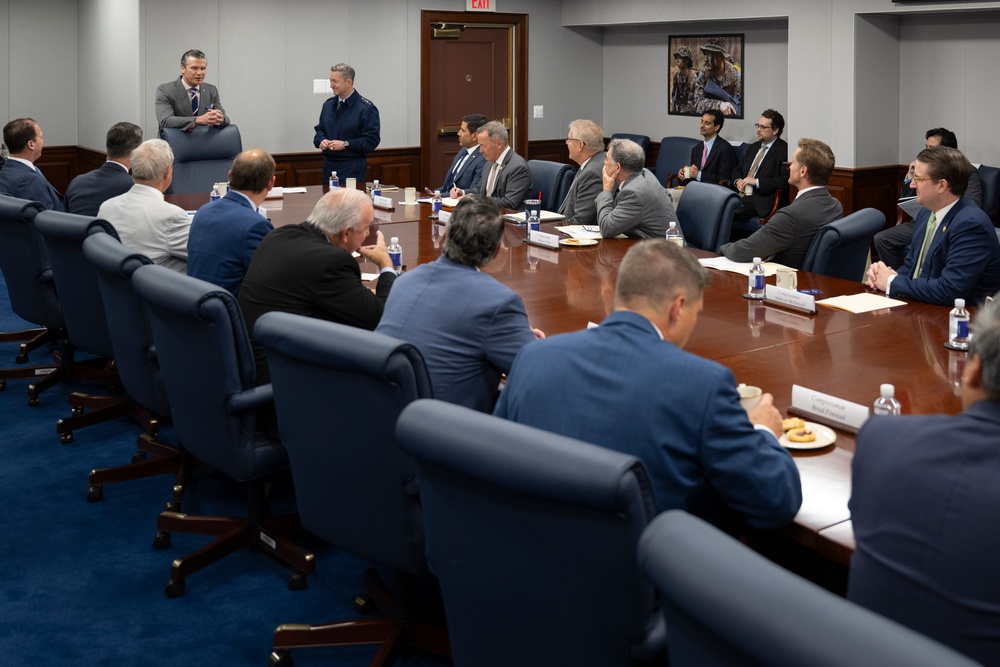 SD Hosts RSC Task Force at the Pentagon