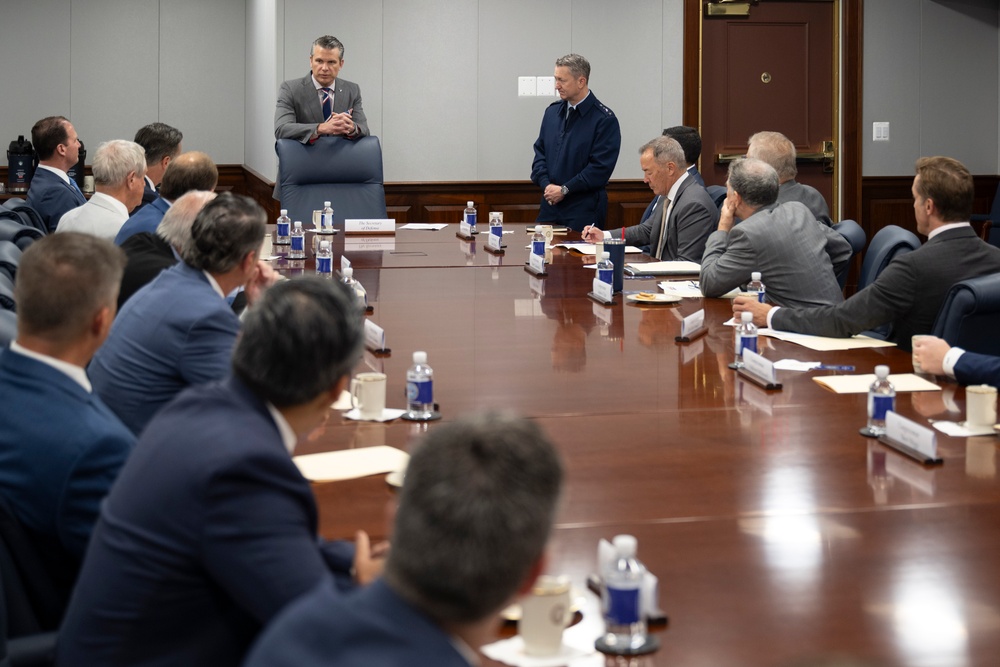 SD Hosts RSC Task Force at the Pentagon