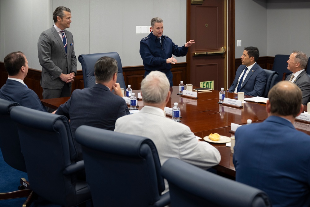 SD Hosts RSC Task Force at the Pentagon