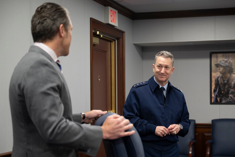 SD Hosts RSC Task Force at the Pentagon