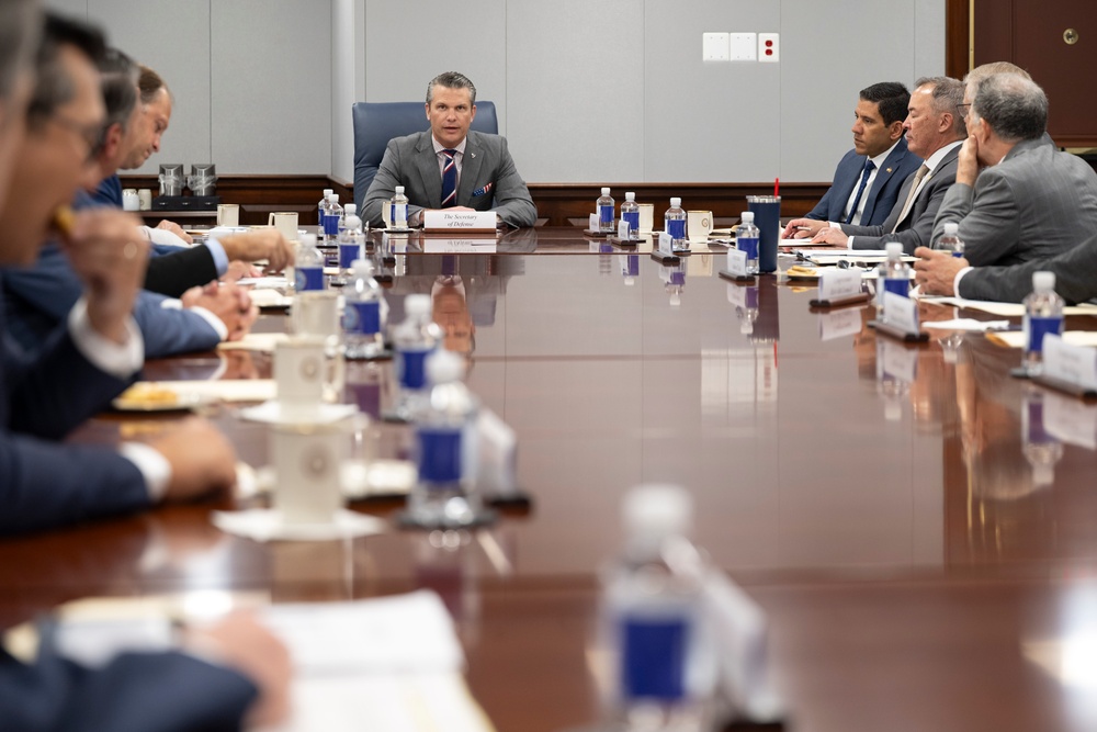SD Hosts RSC Task Force at the Pentagon