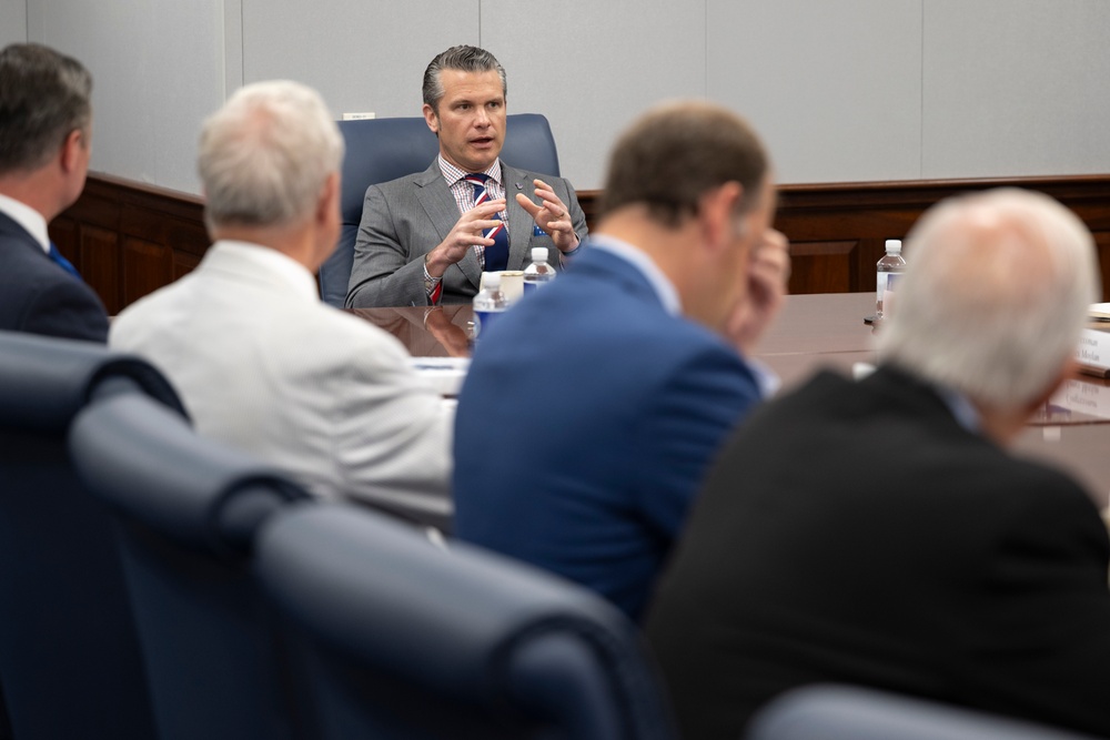 SD Hosts RSC Task Force at the Pentagon