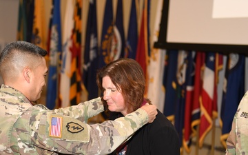 Receiving the O2M3 medallion