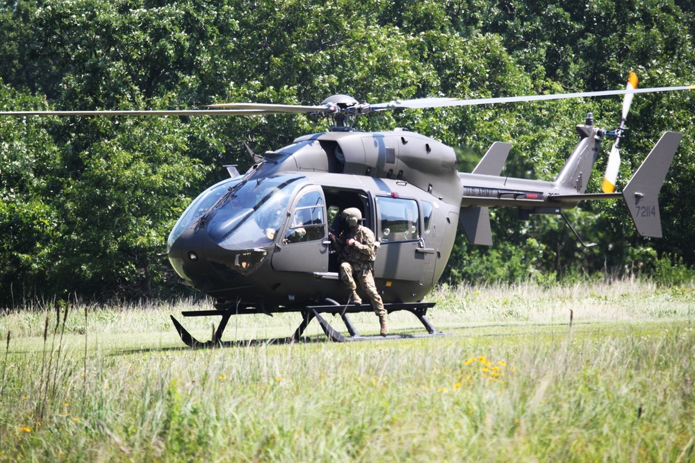 Iowa National Guard aviation troops hold training at McCoy’s Young Air Assault Strip, South Post
