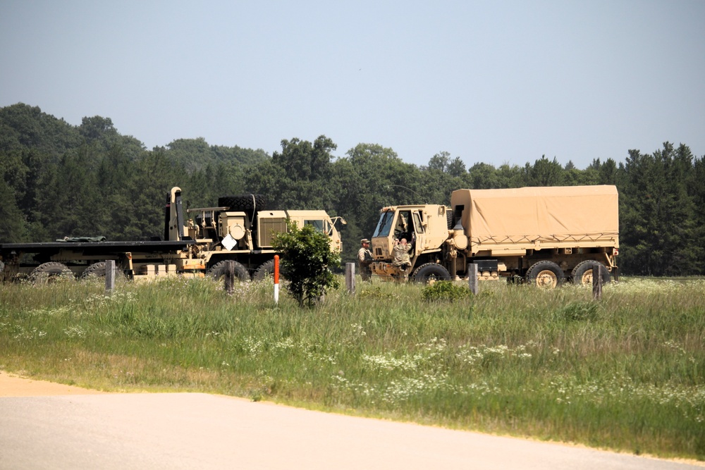 Iowa National Guard aviation troops hold training at McCoy’s Young Air Assault Strip, South Post