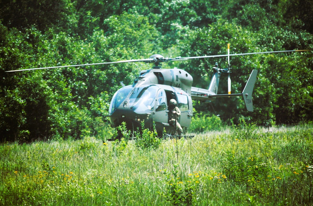 Iowa National Guard aviation troops hold training at McCoy’s Young Air Assault Strip, South Post
