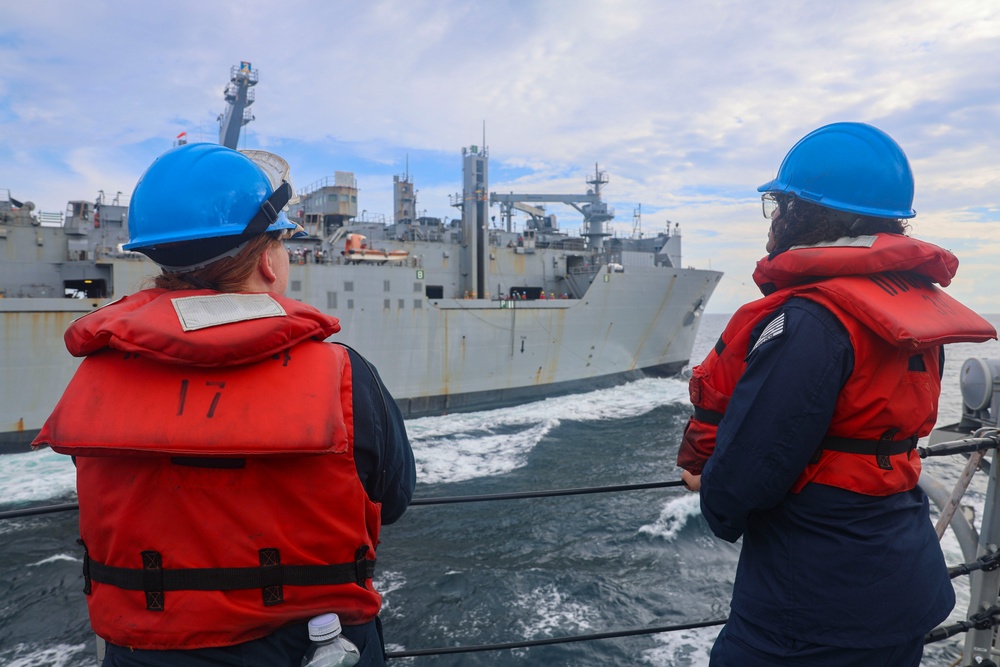 SN Angel Arends and OSSN Tayler Hemphill man the rails on the aft missile deck