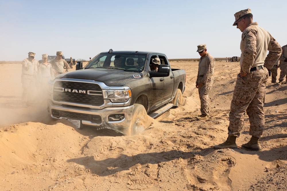Task Force Forge conducts vehicle recovery training