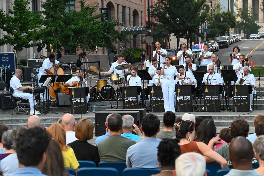 Navy Band Commodores at Navy Memorial