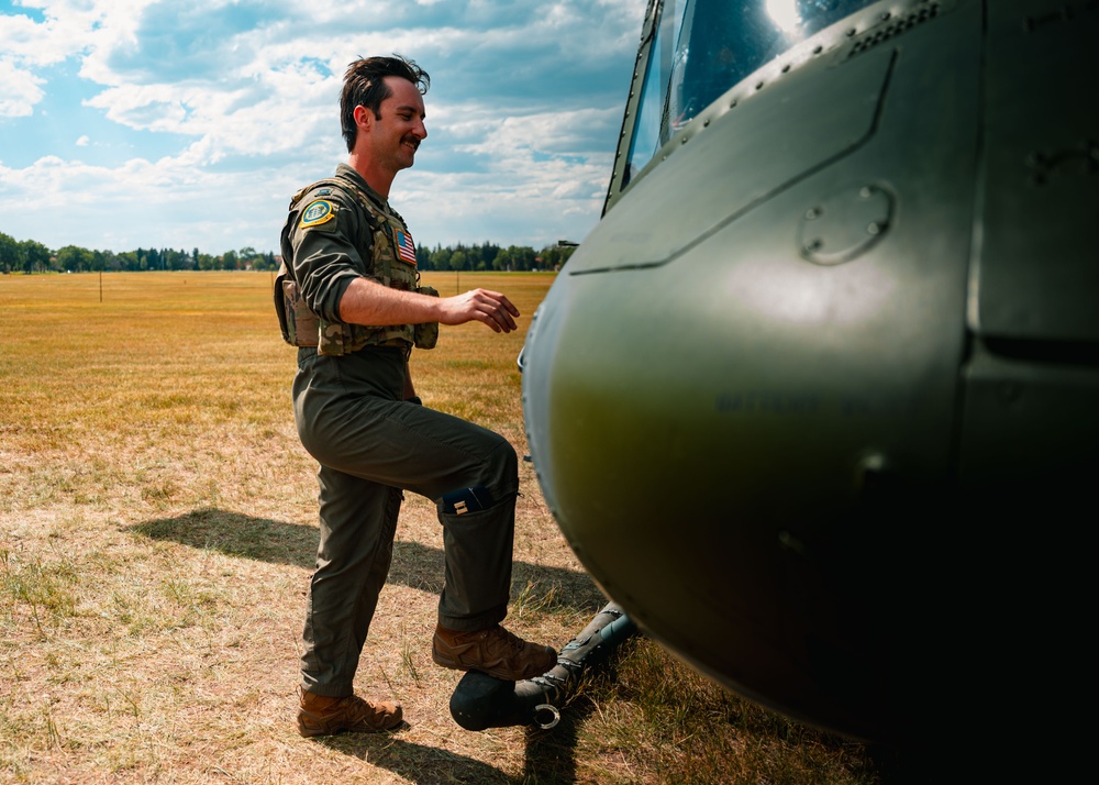 37th Helicopter Squadron Takes Off from Ft. D.A. Russell Days