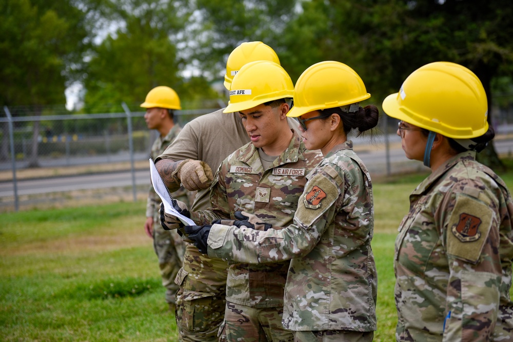 Airmen Train for Rapid Shelter Deployment in Field Exercise