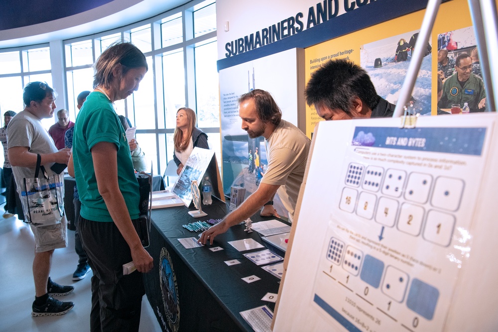 PHNSY &amp; IMF showcase trade skills to Honolulu Community College students